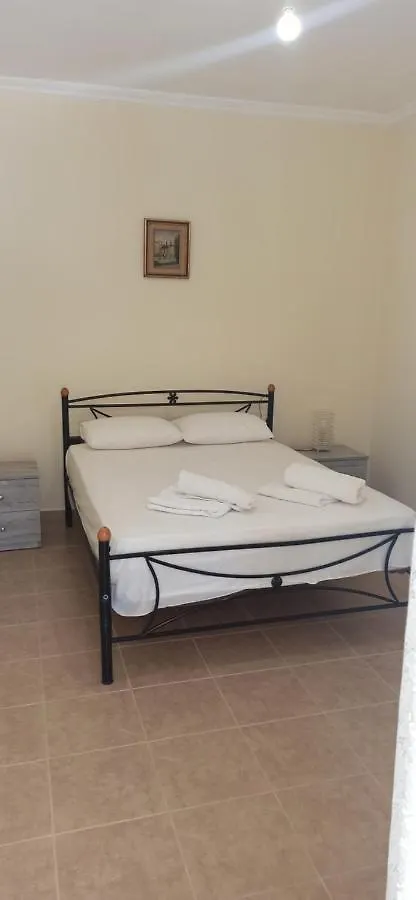 Apartment Villa Family Bitri Piqeras