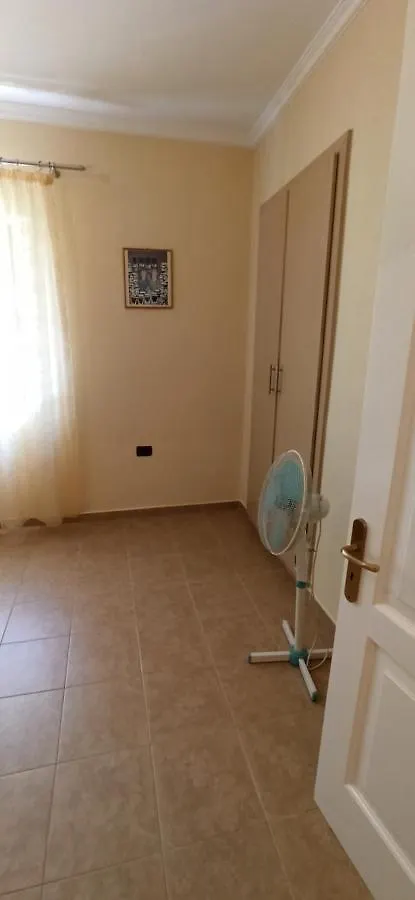 Apartment Villa Family Bitri Piqeras